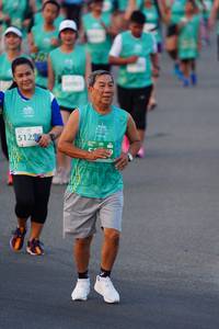 BIB: 512
                            <button type="button" onclick="openModal(10520533)" class="btn btn-primary btn-sm float-right btn-popup" data-toggle="modal" data-target=".modal-high-quality">
                        <i class="fas fa-shopping-cart"></i> Add to Cart
                    </button>
                                            <button type="button" onclick="isThisMe(10520533, true)" class="btn btn-success btn-sm float-right btn-popup btn-isme hidden" data-toggle="tooltip" data-placement="bottom" title="นี่คือรูปของคุณใช่ไหม คลิกที่นี่เพื่อเอาเข้าอัลบั้ม">
                        <i class="fas fa-plus"></i> Add to album
                    </button>
                    <button type="button" onclick="isThisMe(10520533, false)" class="btn btn-warning btn-sm float-right btn-popup btn-isnotme hidden">
                        <i class="fas fa-ban"></i> Remove from album
                    </button>